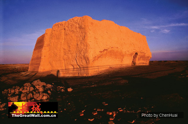 The Yumenguan Pass,The Han Great Wall